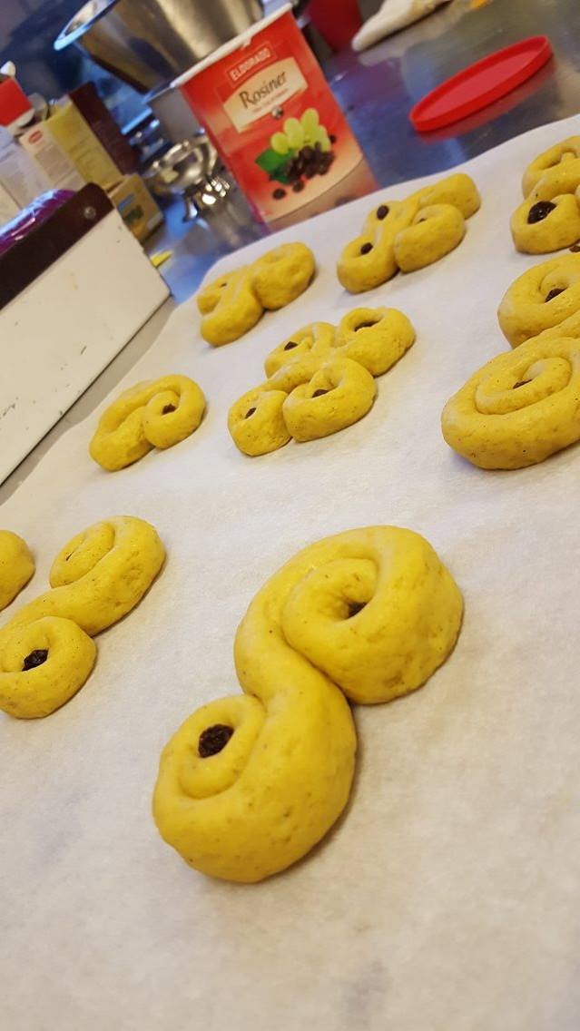 rosiner-i-lussekatter