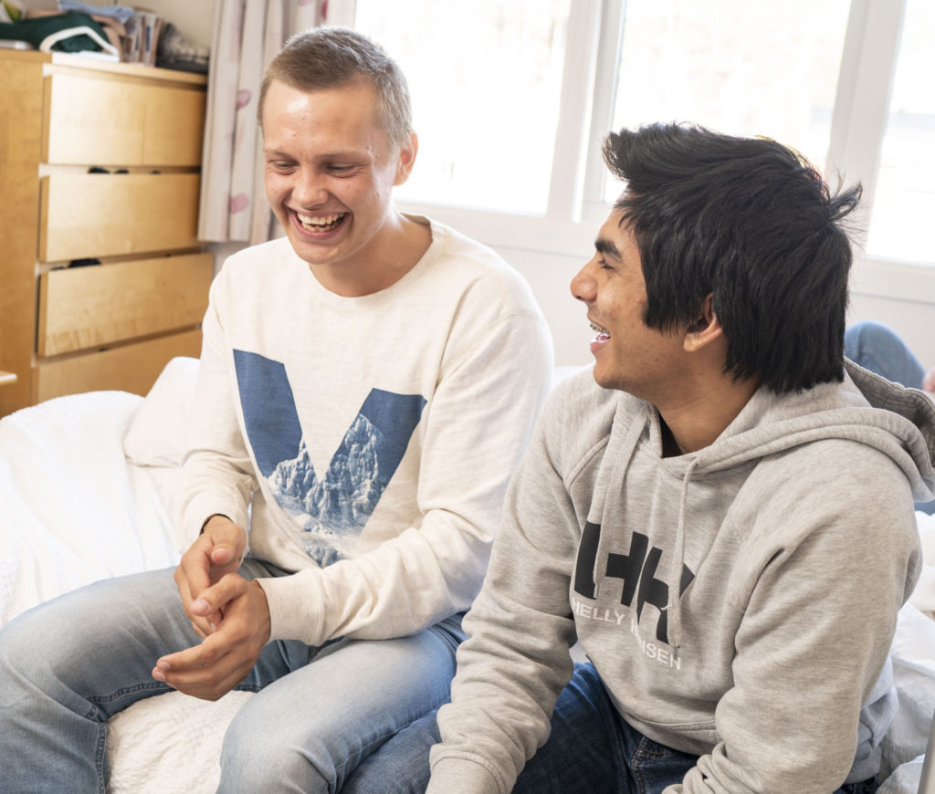 Man kan få to tilleggspoeng hvis man går et år på folkehøgskole