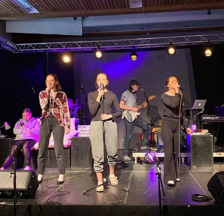 teater Bakketun folkehøgskole