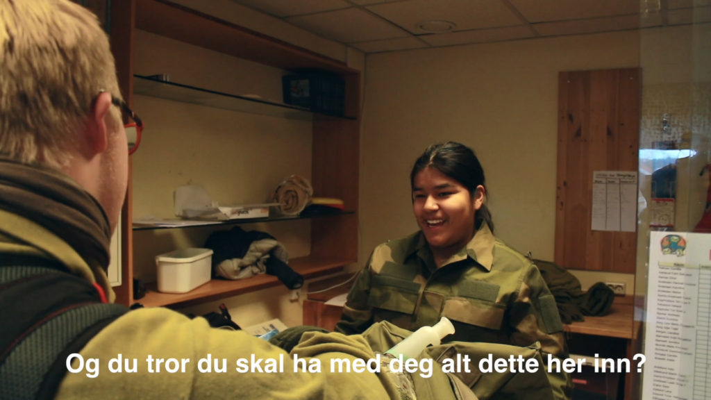 Elev i militæruniform 