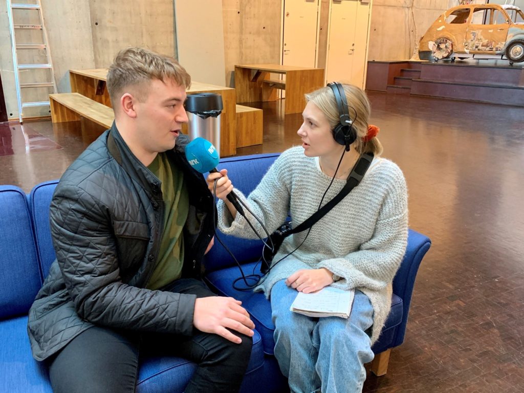 Ingrid Simensen reporter intervjuer mann
