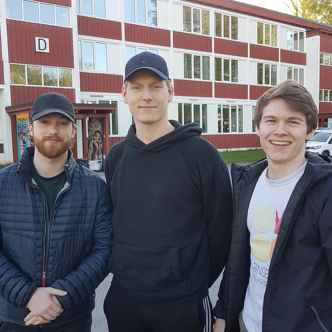 Tre kompiser
